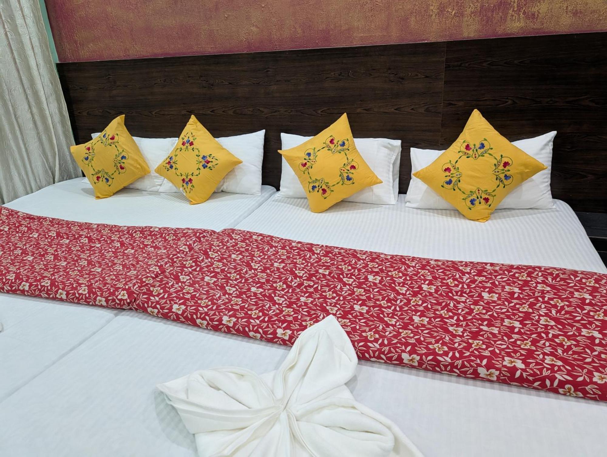 Rangamati Garden Resort Shānti Niketan Стая снимка