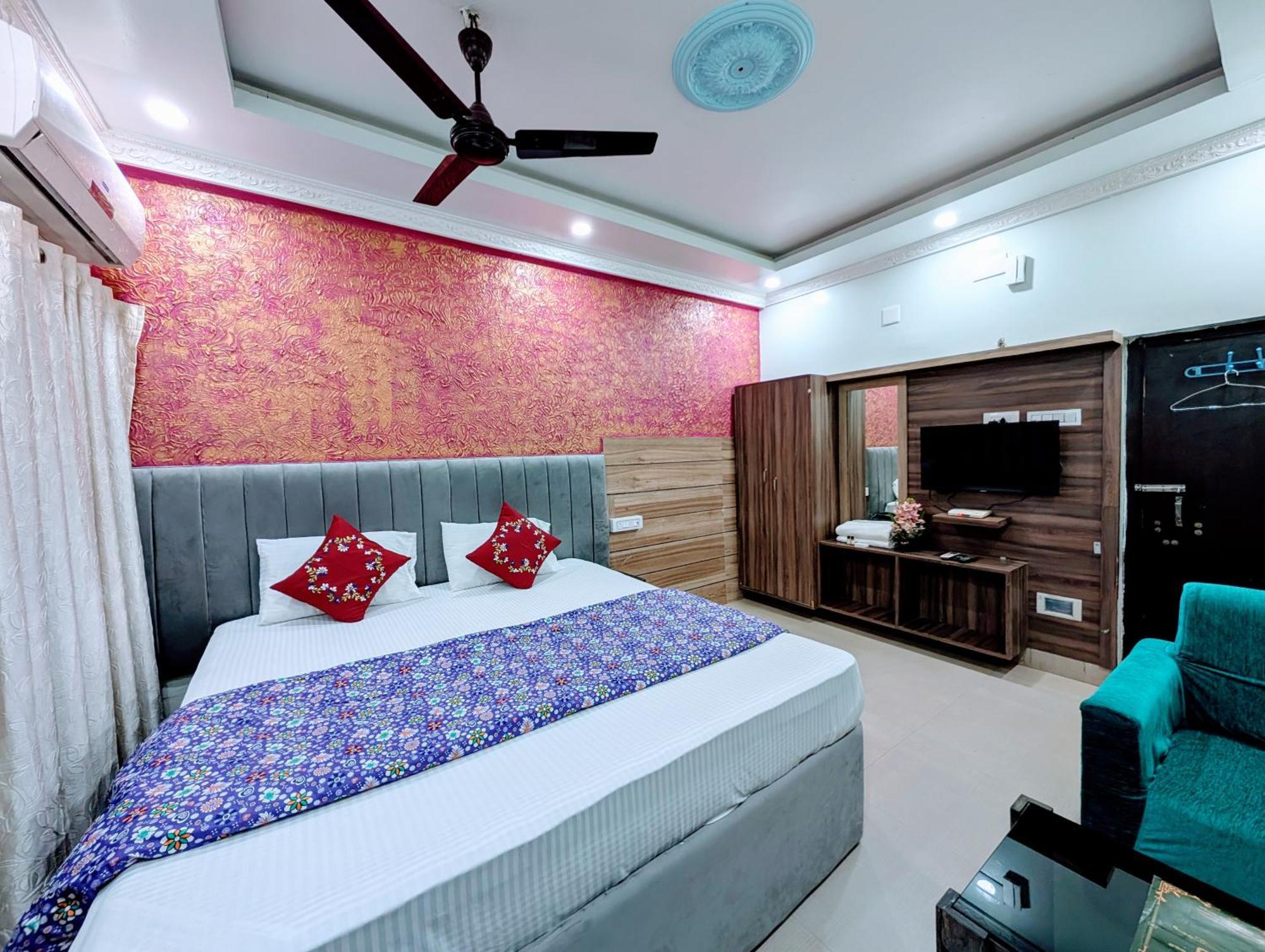 Rangamati Garden Resort Shānti Niketan Стая снимка